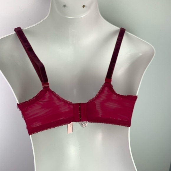 NWT Victoria’s Secret 38DD Wicked Unlined Velvet Lace Balconette Bra Red - Picture 7 of 9